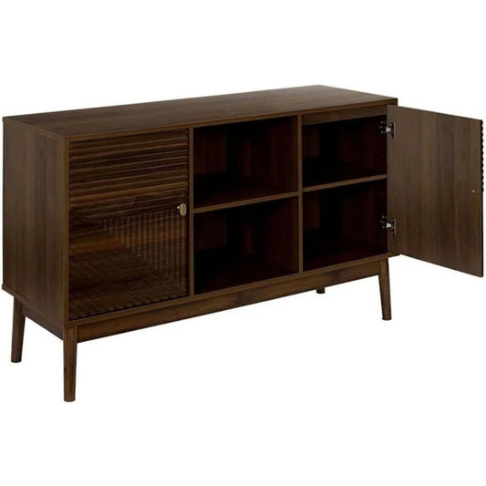 Buffet marron en bois polyvalent avec espaces de rangement, meuble fonctionnel pour salle a manger et interieur chaleureux